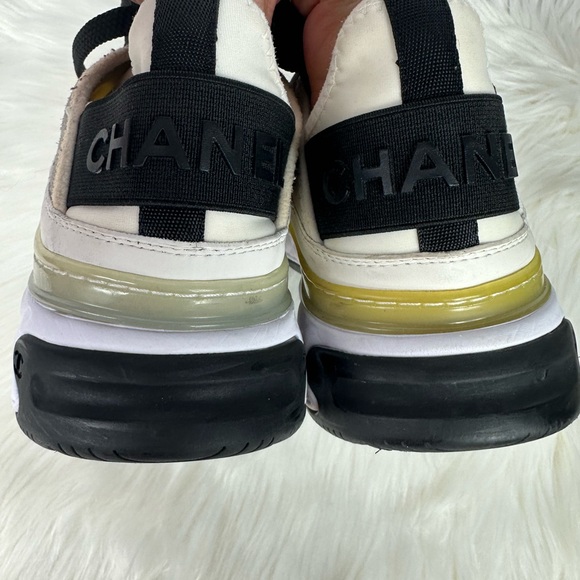 Chanel CC Cap Toe Logo Sneakers Sz 40 - Picture 2 of 16